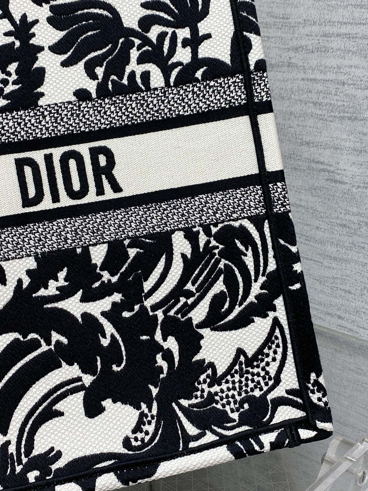 Diro Book Tote Bags-42*32*5CM