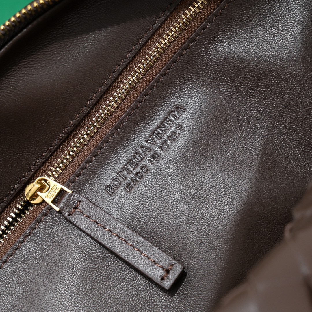 Bottega Veneta Jodie Hobo-40*48*16CM
