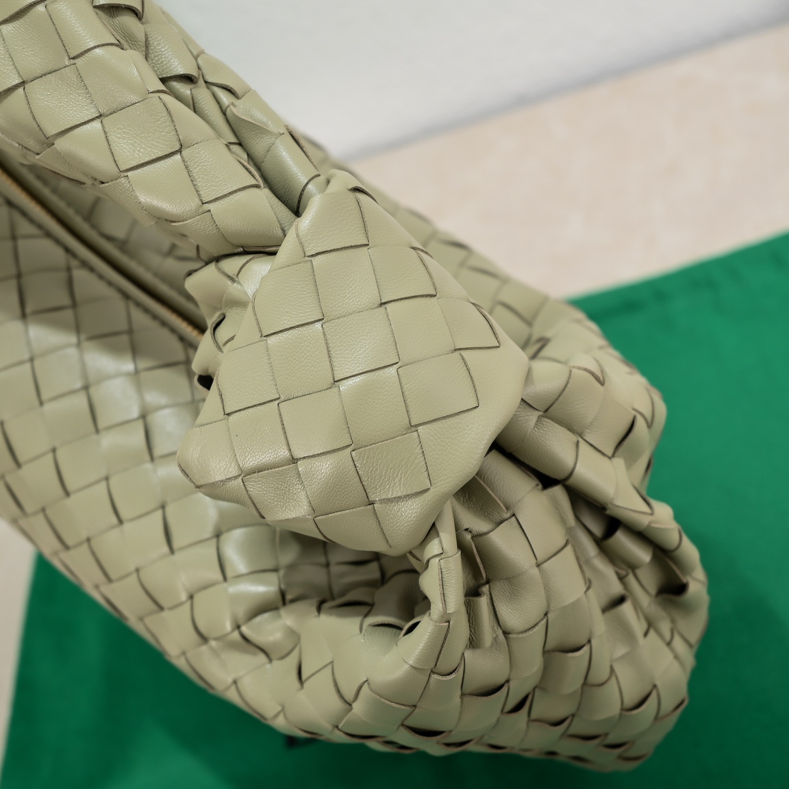 Bottega Veneta Jodie Hobo-40*48*16CM Bottega Veneta Jodie Hobo-40*48*16CM