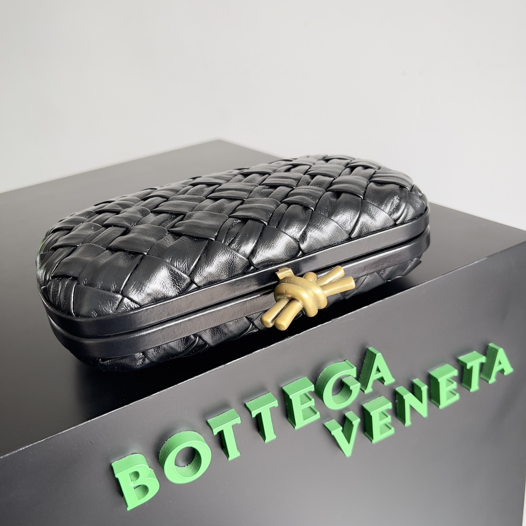 Bottega Veneta Knot Pouch-20.5*6*12.5CM