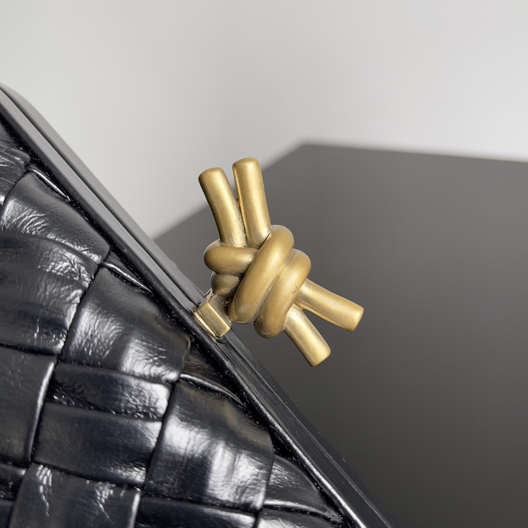 Bottega Veneta Knot Pouch-20.5*6*12.5CM