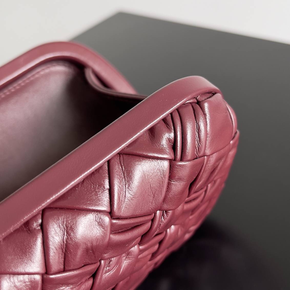Bottega Veneta Knot Pouch-20.5*6*12.5CM