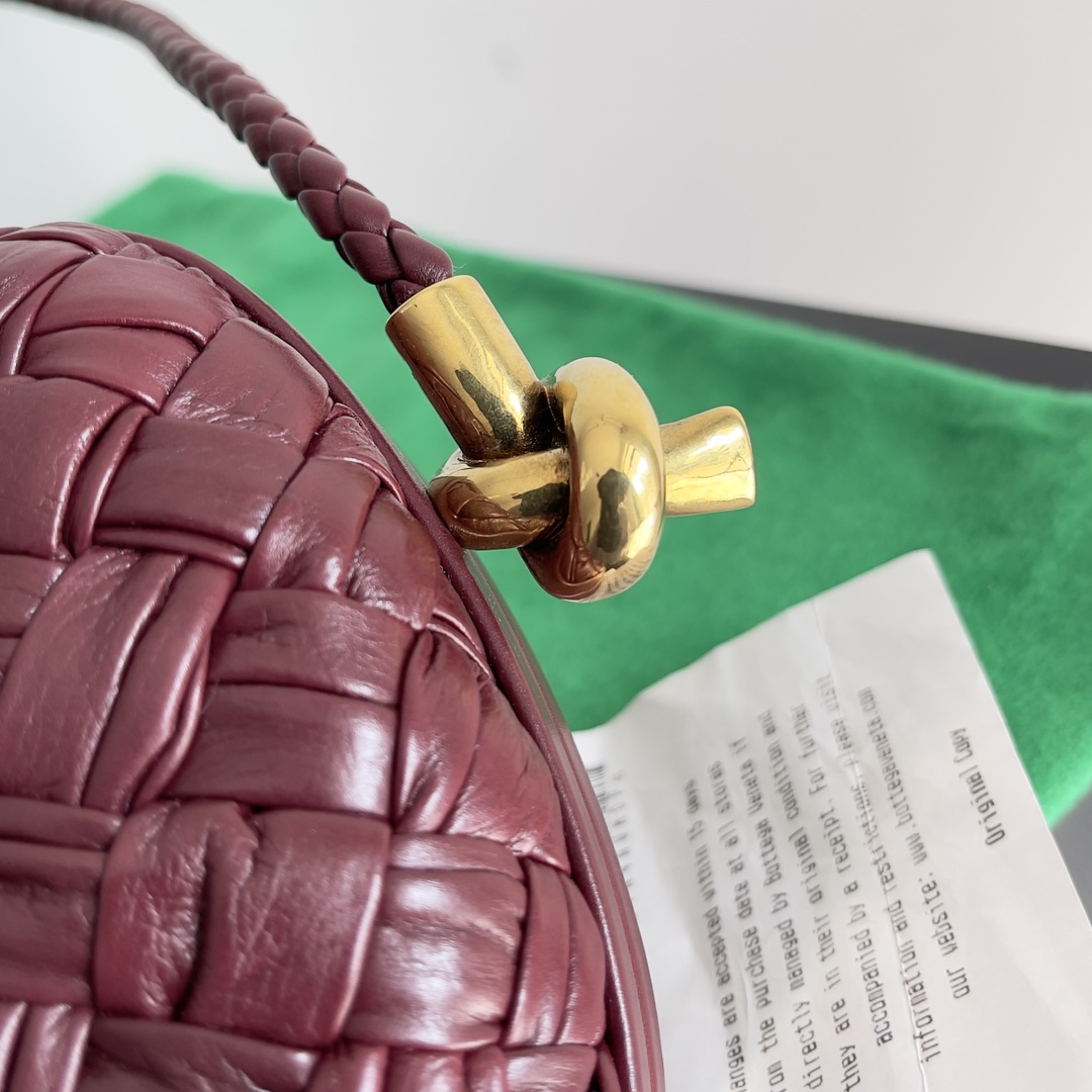 Bottega Veneta Knot Pouch-20.5*6*12.5CM
