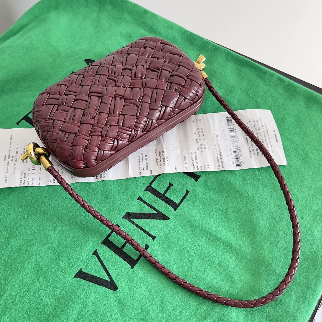 Bottega Veneta Knot Pouch-20.5*6*12.5CM