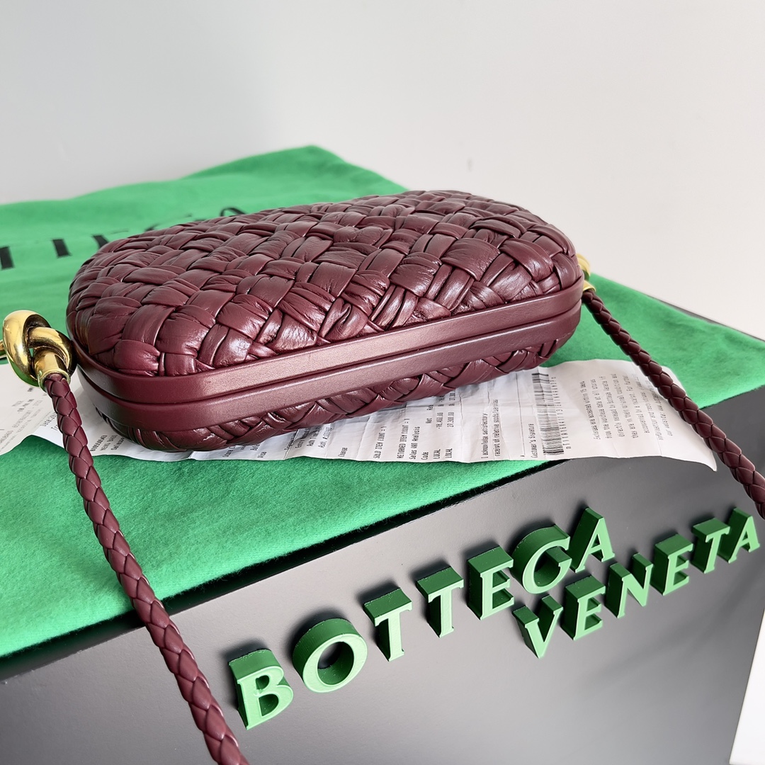 Bottega Veneta Knot Pouch-20.5*6*12.5CM
