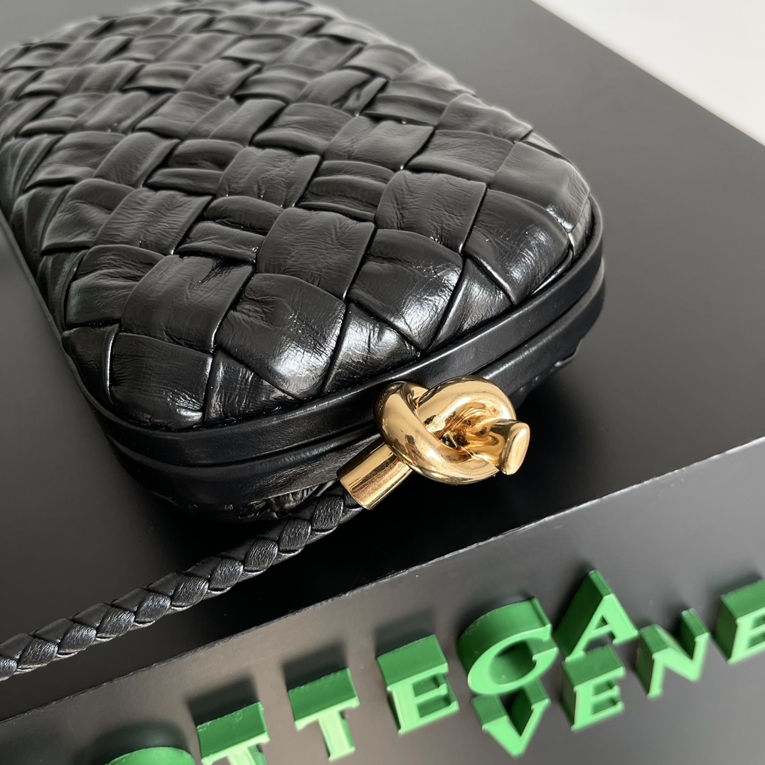 Bottega Veneta Knot Pouch-20.5*6*12.5CM