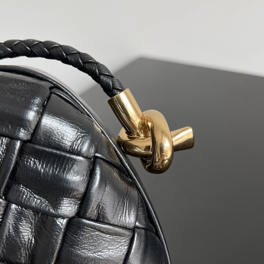 Bottega Veneta Knot Pouch-20.5*6*12.5CM