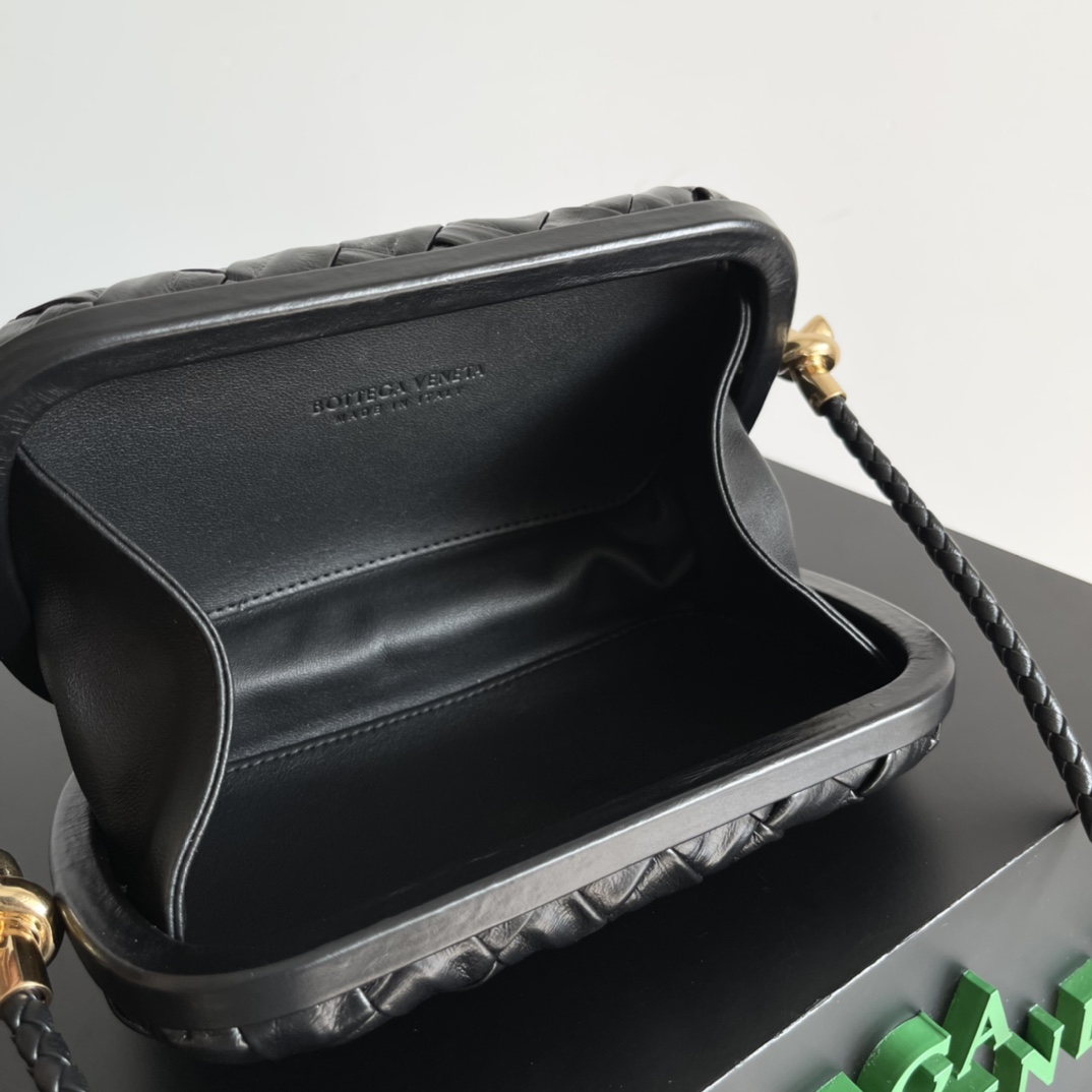 Bottega Veneta Knot Pouch-20.5*6*12.5CM