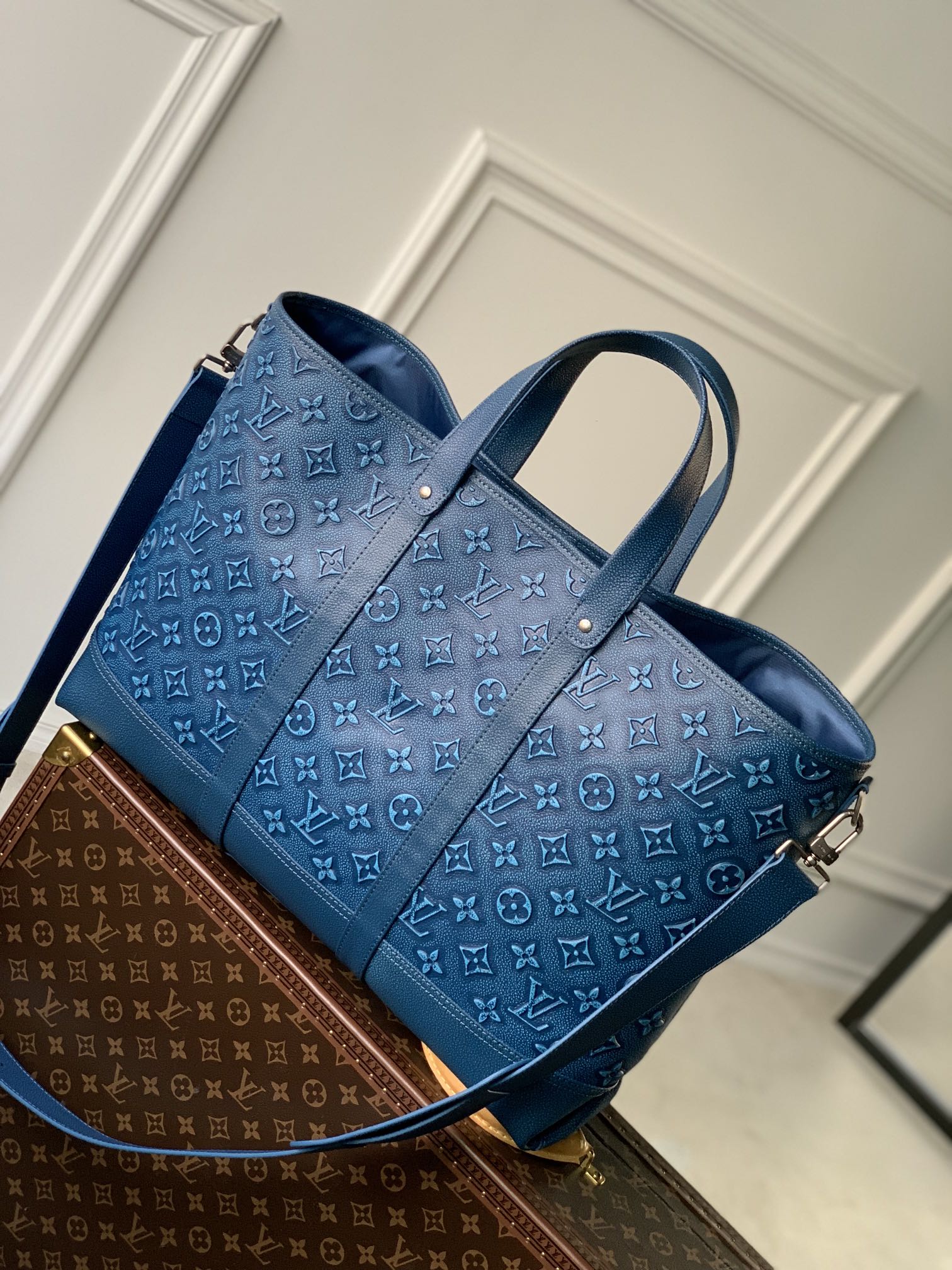 Louis Vuitton Roll Top Handbags M21371-60*37*15.5CM