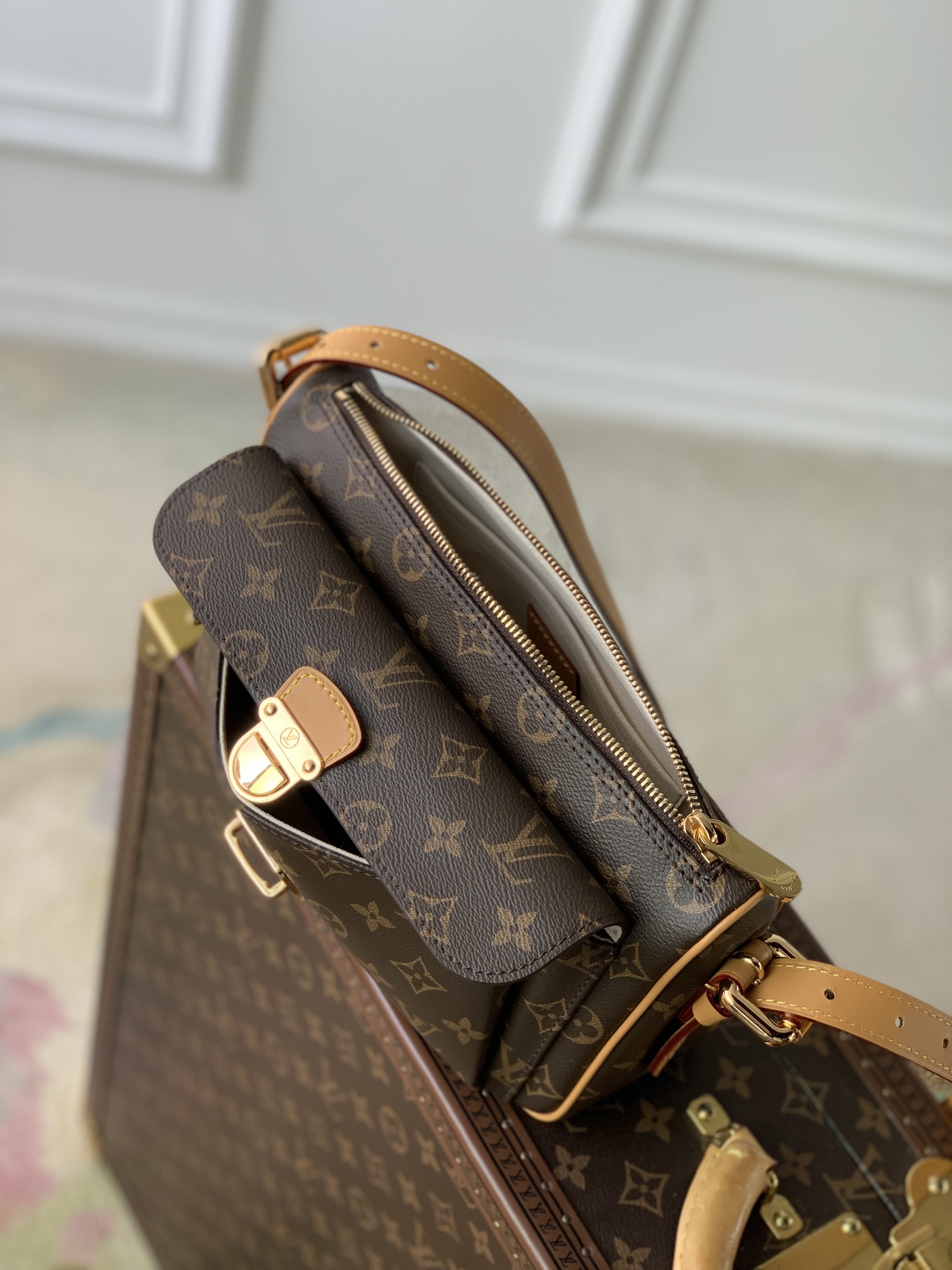 Louis Vuitton Vintage M60006 Bag-27*10*15CM