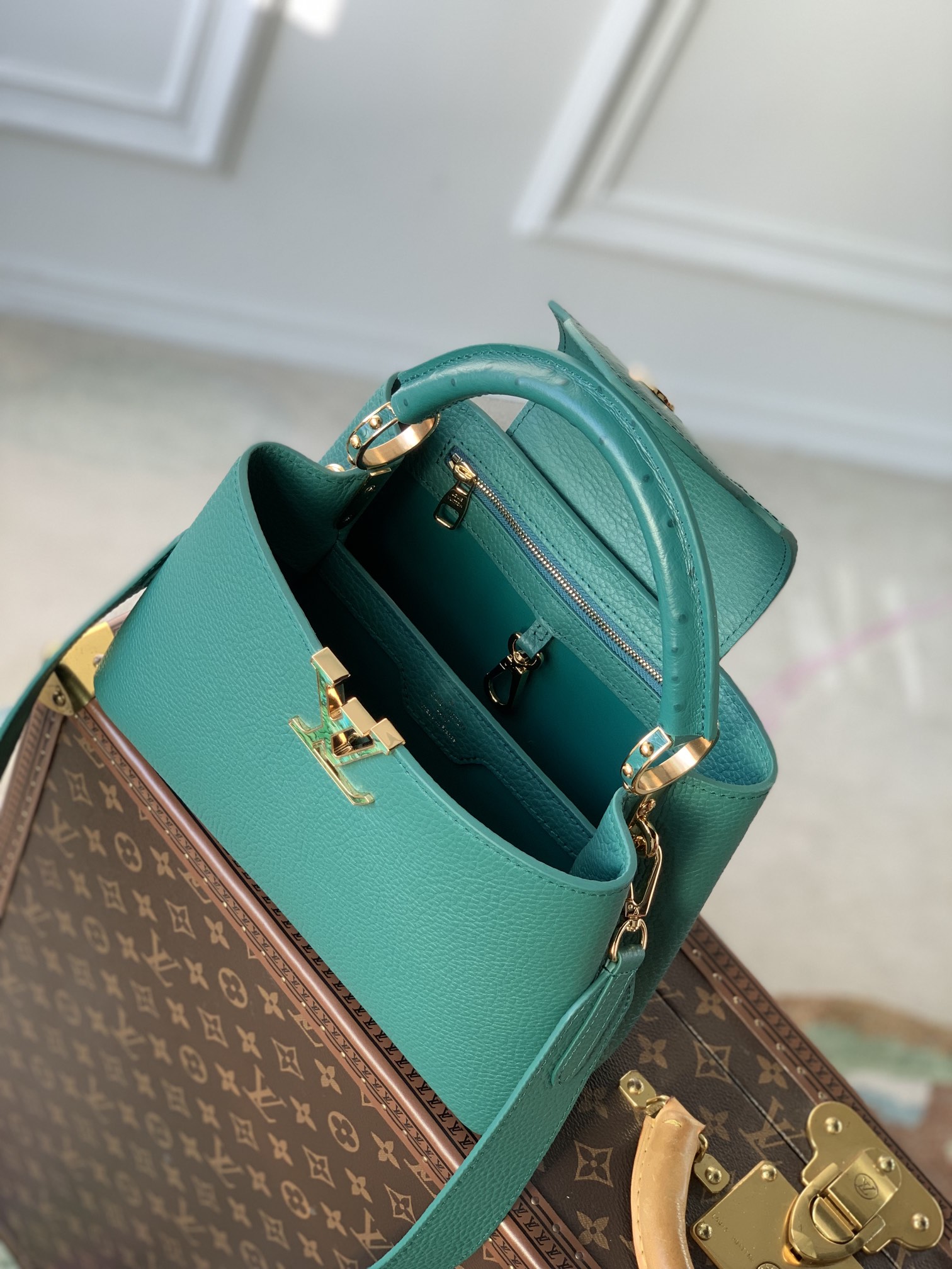 Louis Vuitton Capucines BB-M21164-27*18*9CM