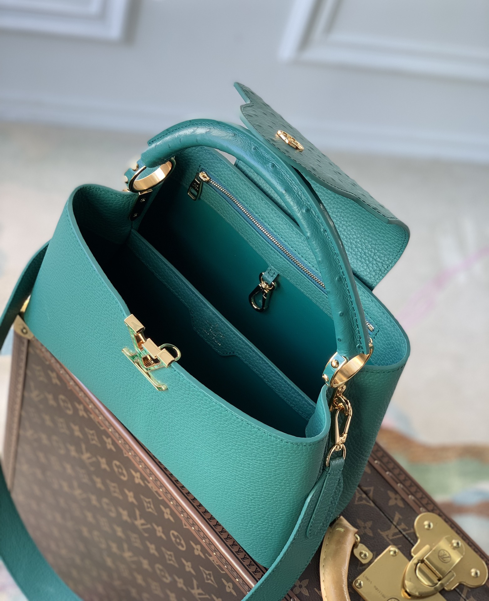 Louis Vuitton Capucines Bag-31.5*20*11CM