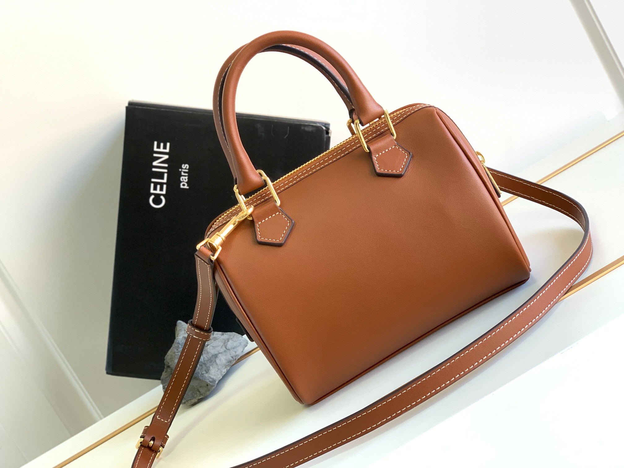 Celina 2023SS Cuir Triomphe Bag-19.5 X 14 X 7CM