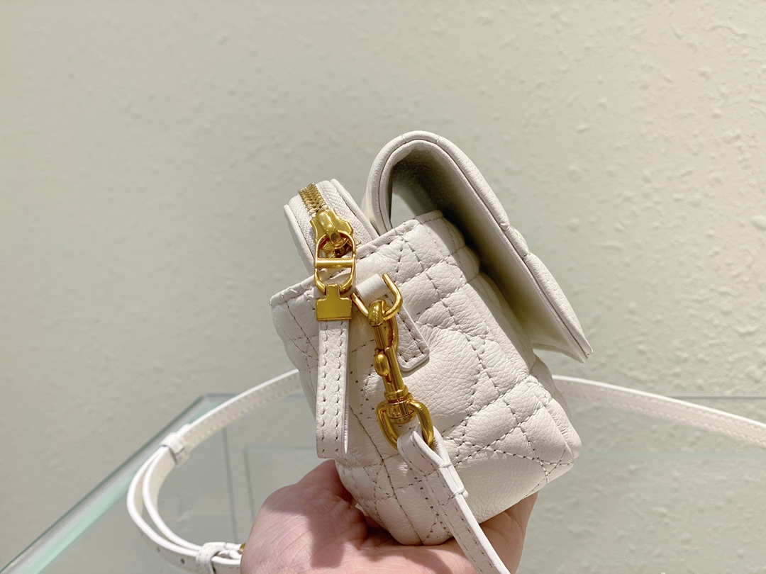 Diro 2023 Caro Bag-17.5 x 10.5 x 5 CM