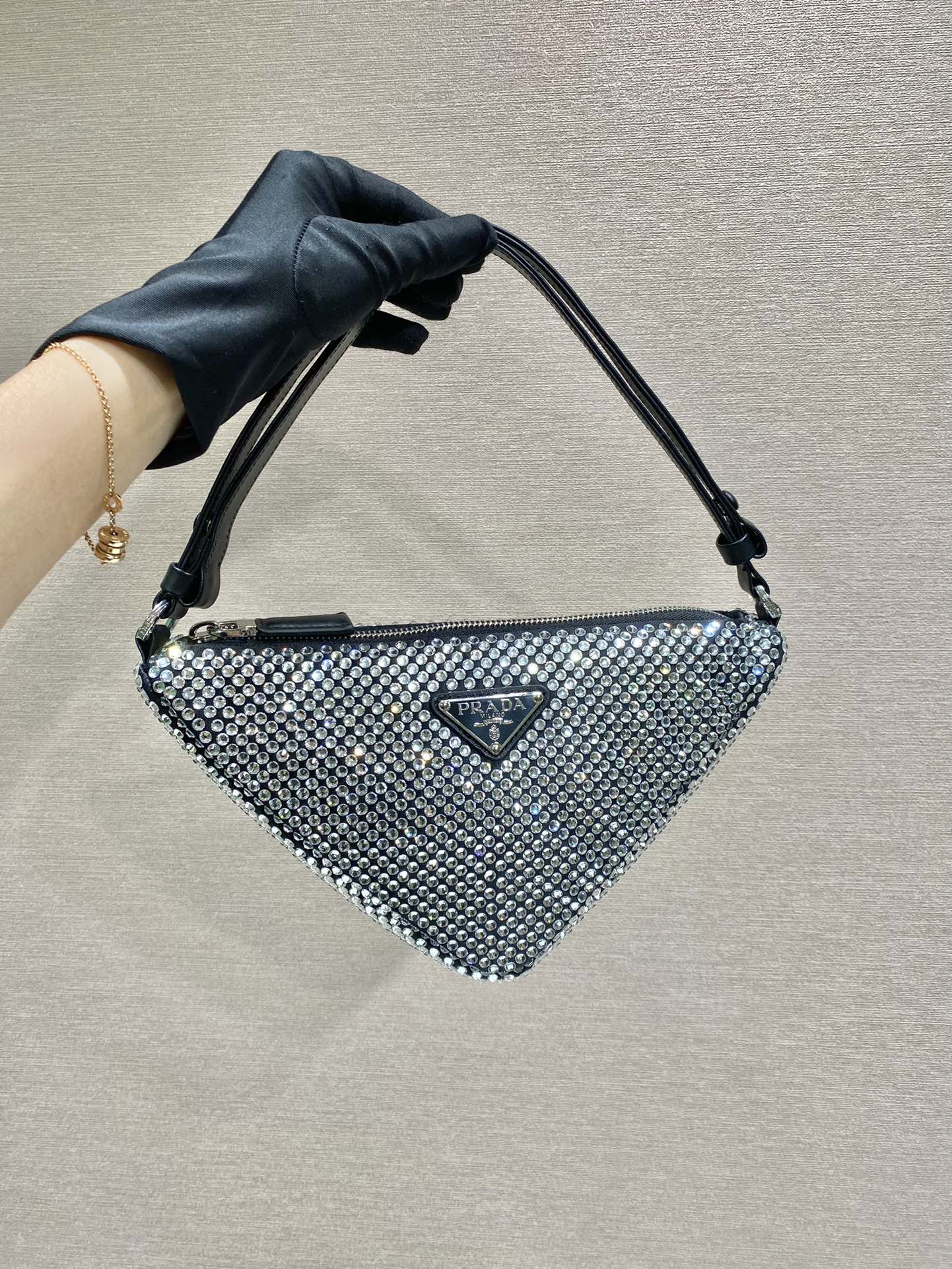 Prada Triangle Handbags lNQ044-26*15*5.5CM