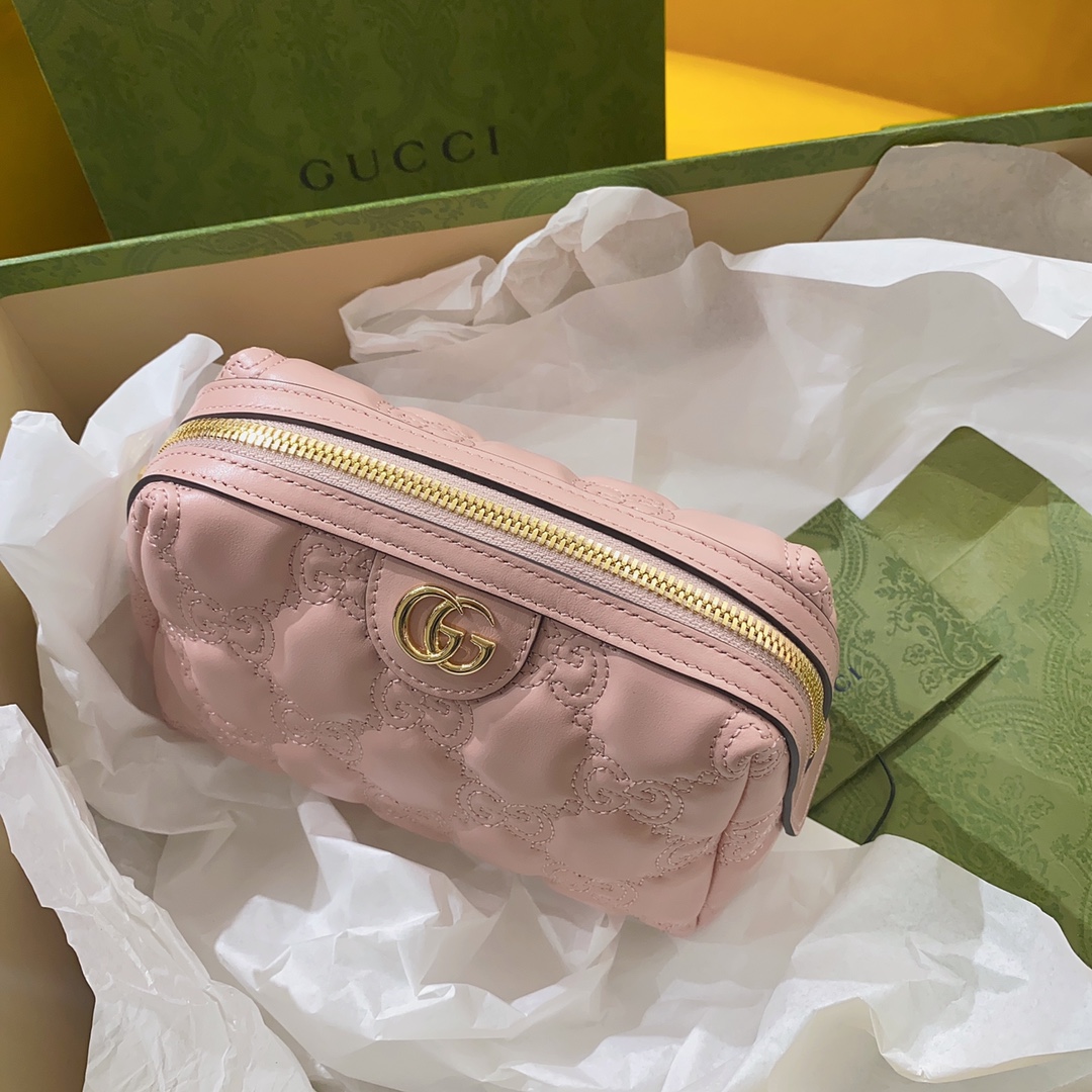 Gucci GG Matelassé Cosmetic Bag-16*12.5*9CM Gucci GG Matelassé Cosmetic Bag-16*12.5*9CM