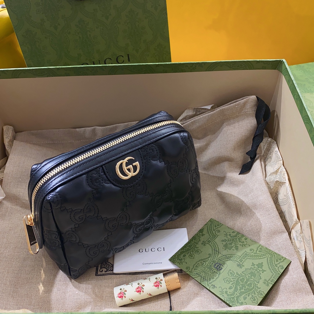 Gucci GG Matelassé Cosmetic Bag-16*12.5*9CM Gucci GG Matelassé Cosmetic Bag-16*12.5*9CM