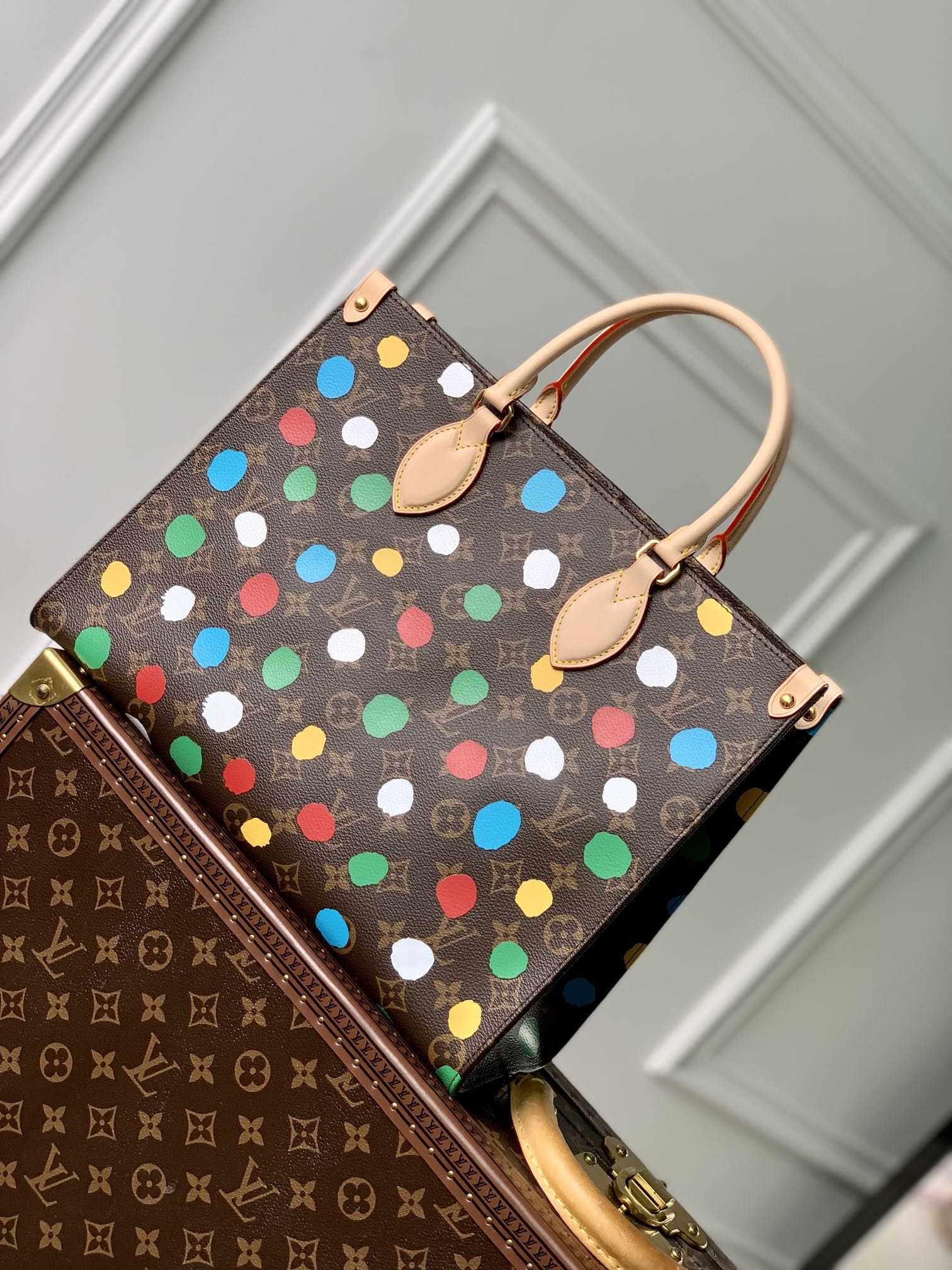 Louis Vuitton x YKOnthego Handbag-35 x 27 x 14 CM