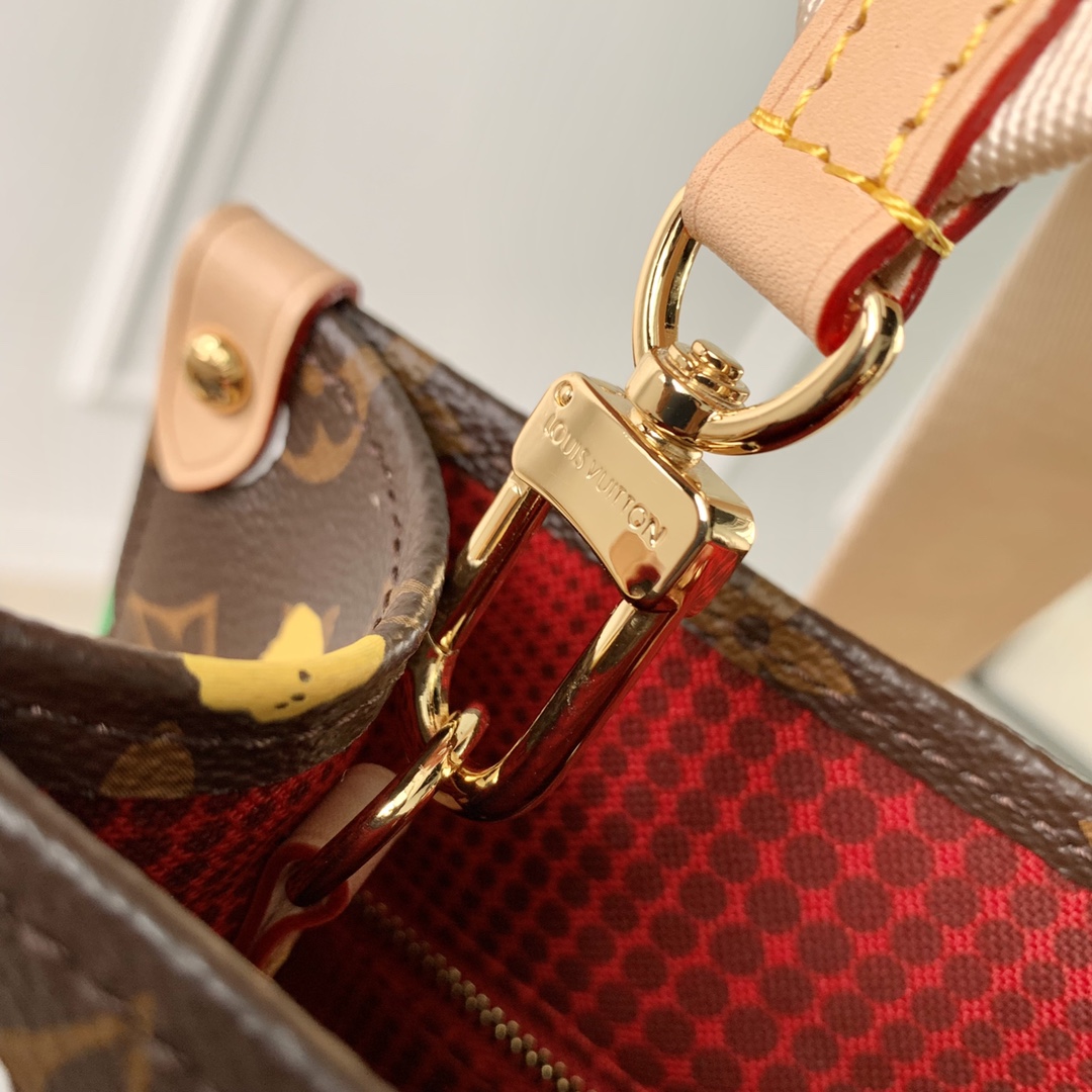 Louis Vuitton x YK Onthego Handbag-25*19*11.5 CM