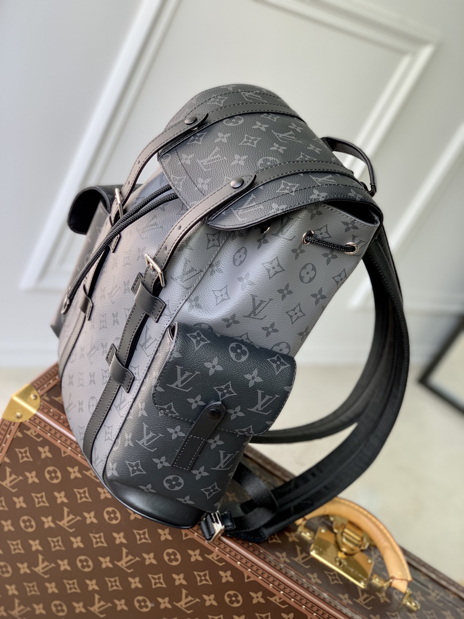 Louis Vuitton Christopher Backpack M46247-32*39*12CM