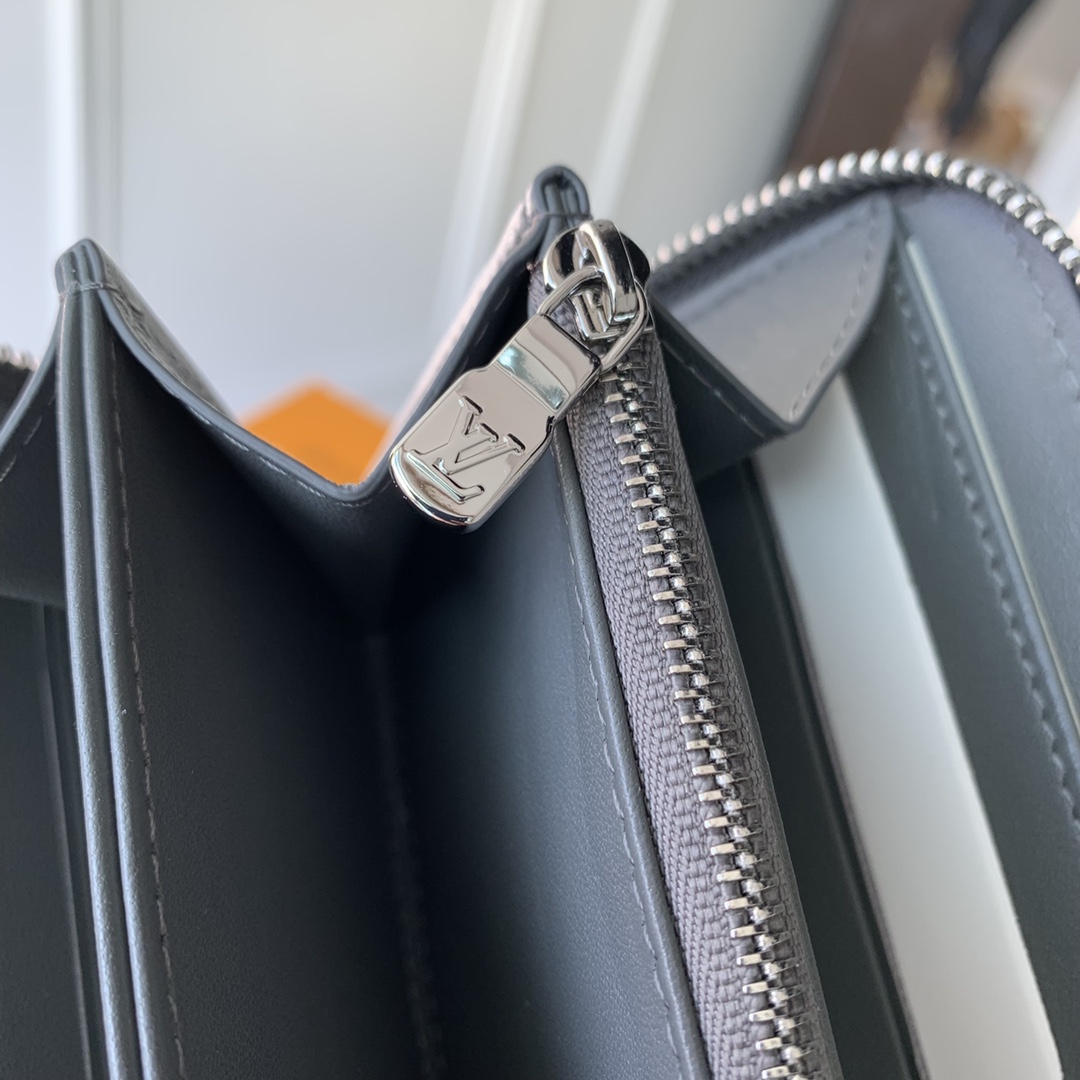 Louis Vuitton Zippy Wallet M81763-19.5 10.5 2.5CM