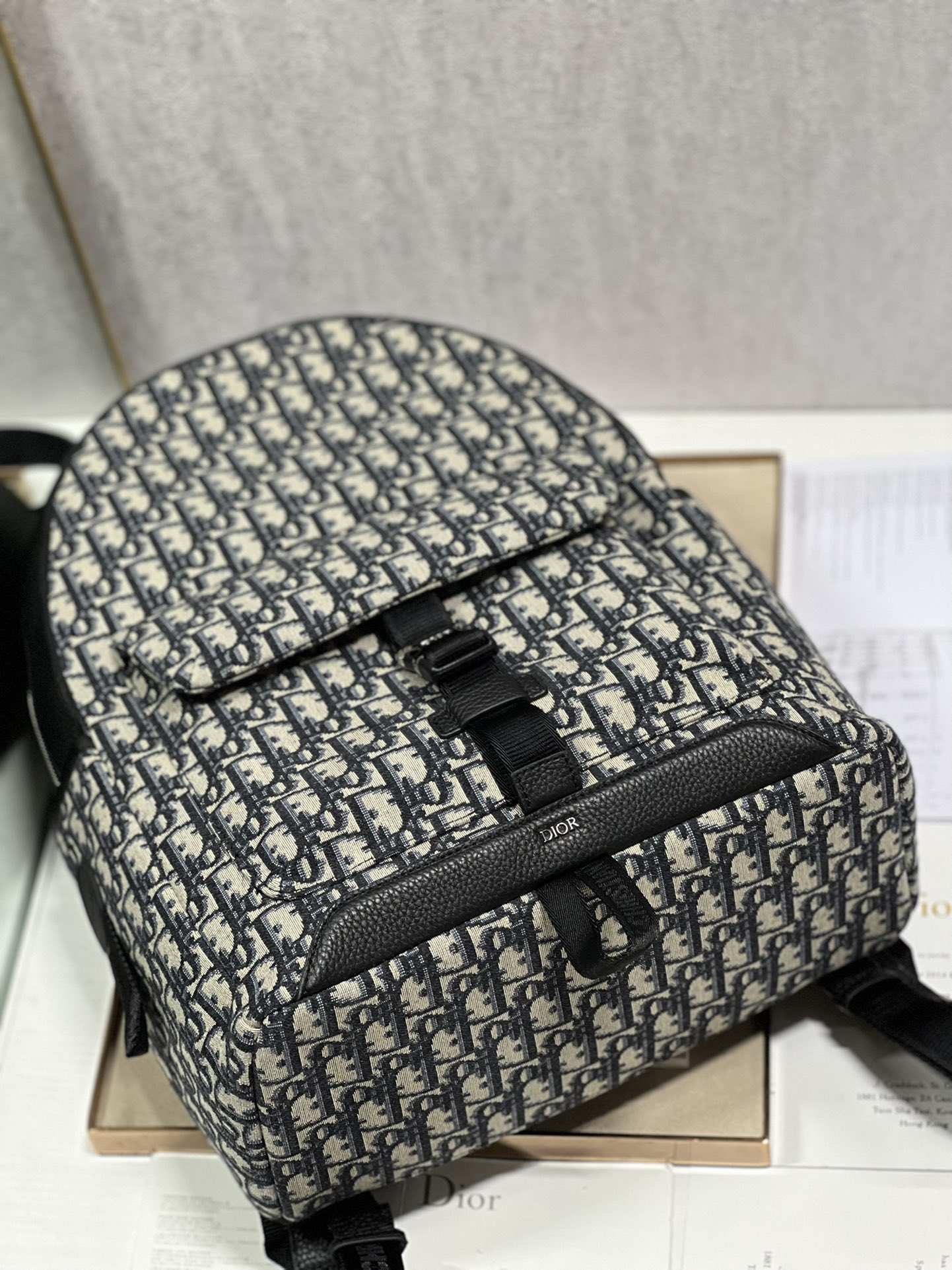 Diro Oblique Explorer Backpack-30×42×14.5CM