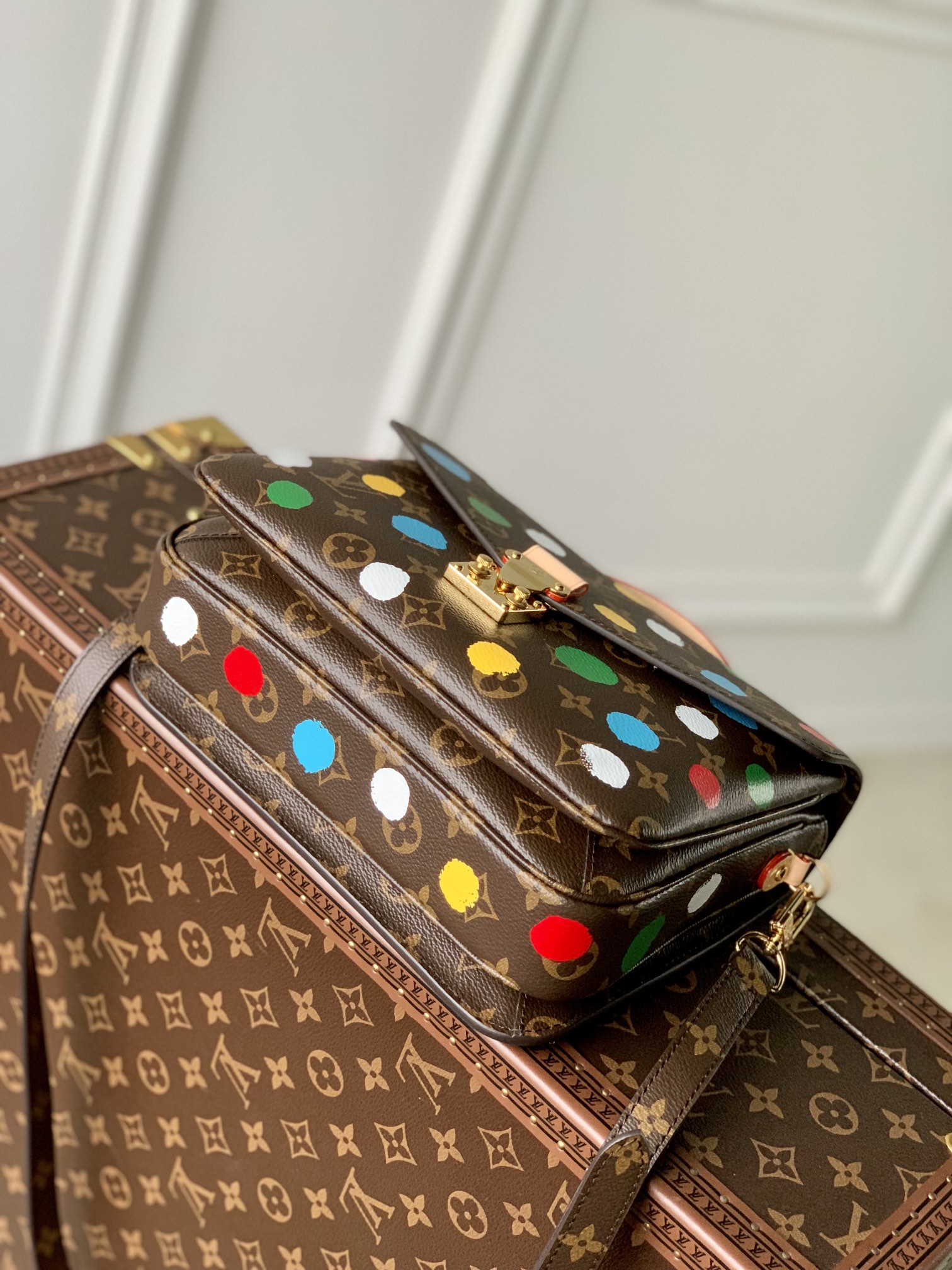 Louis Vuitton Pochette Metis Handbags-25*19*7CM