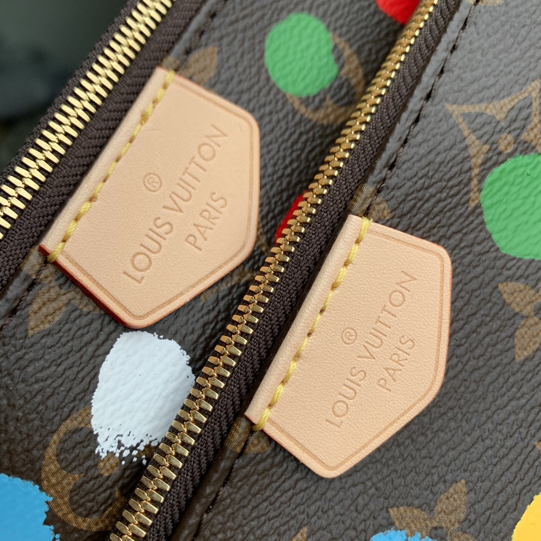 Louis Vuitton x YK Multi Pochette Accessoires-25*13&20*11*10CM