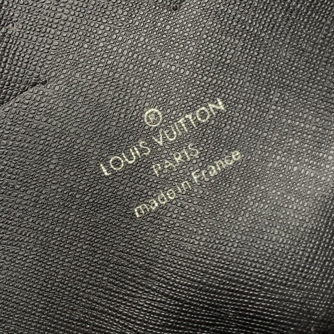 Louis Vuitton Pochette Kasai -25 x 15.5 x 6.5 CM Louis Vuitton Pochette Kasai -25 x 15.5 x 6.5 CM