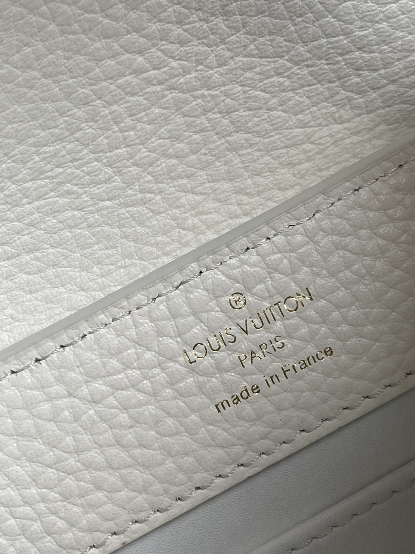 Louis Vuitton Mini Capucines Handlebag-21*14*8CM