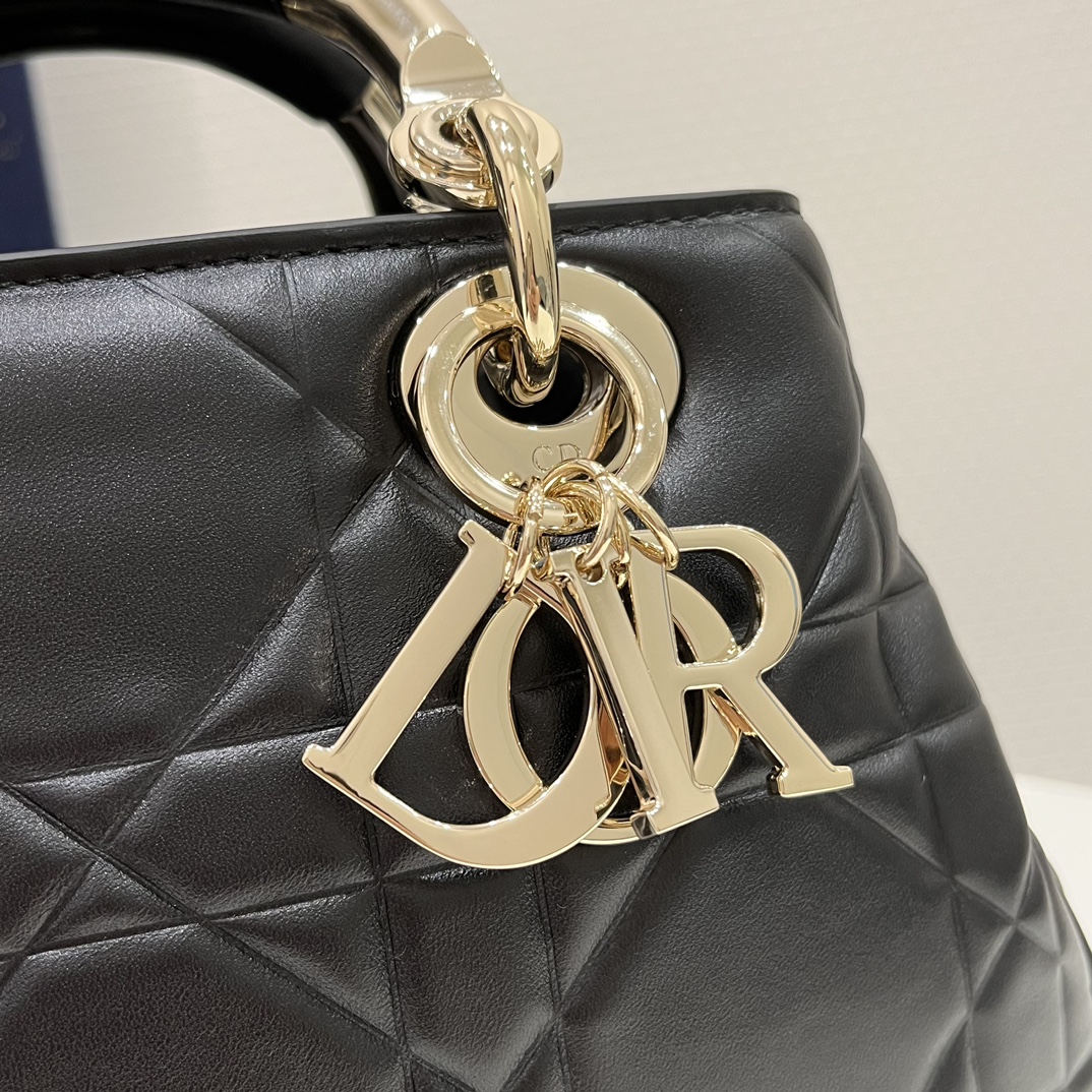 Diro 95-22 Top Handbags-25*10*16CM