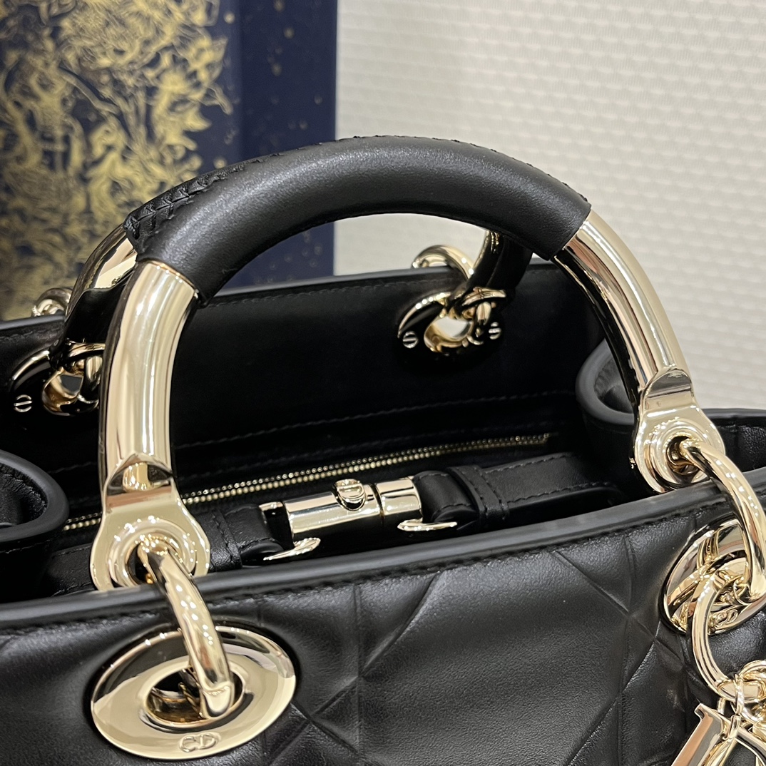 Diro 95-22 Top Handbags-25*10*16CM