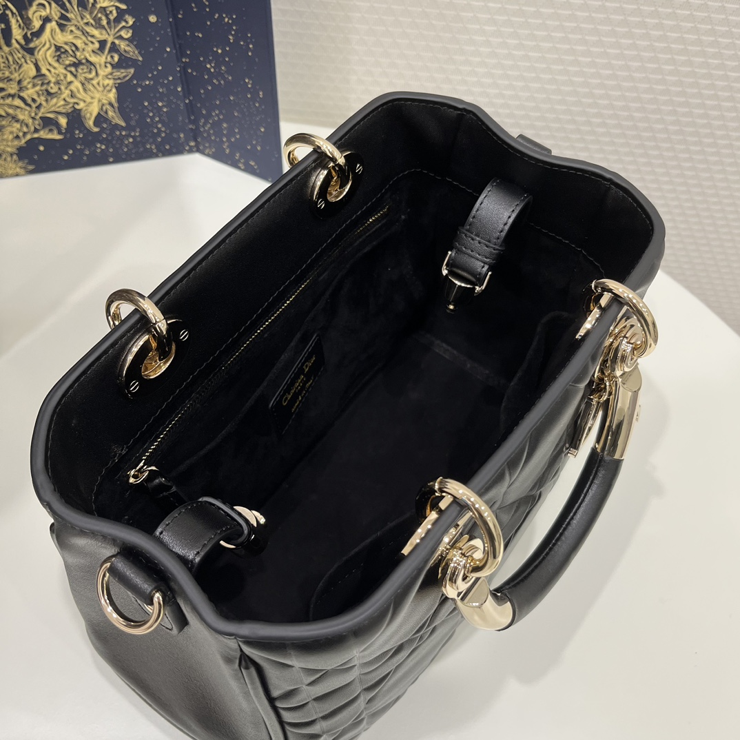 Diro 95-22 Top Handbags-25*10*16CM