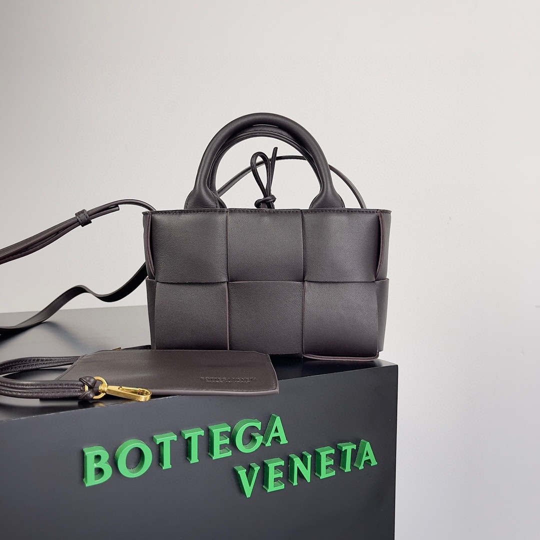 Bottega Veneta Tote Bag-20*7*13CM