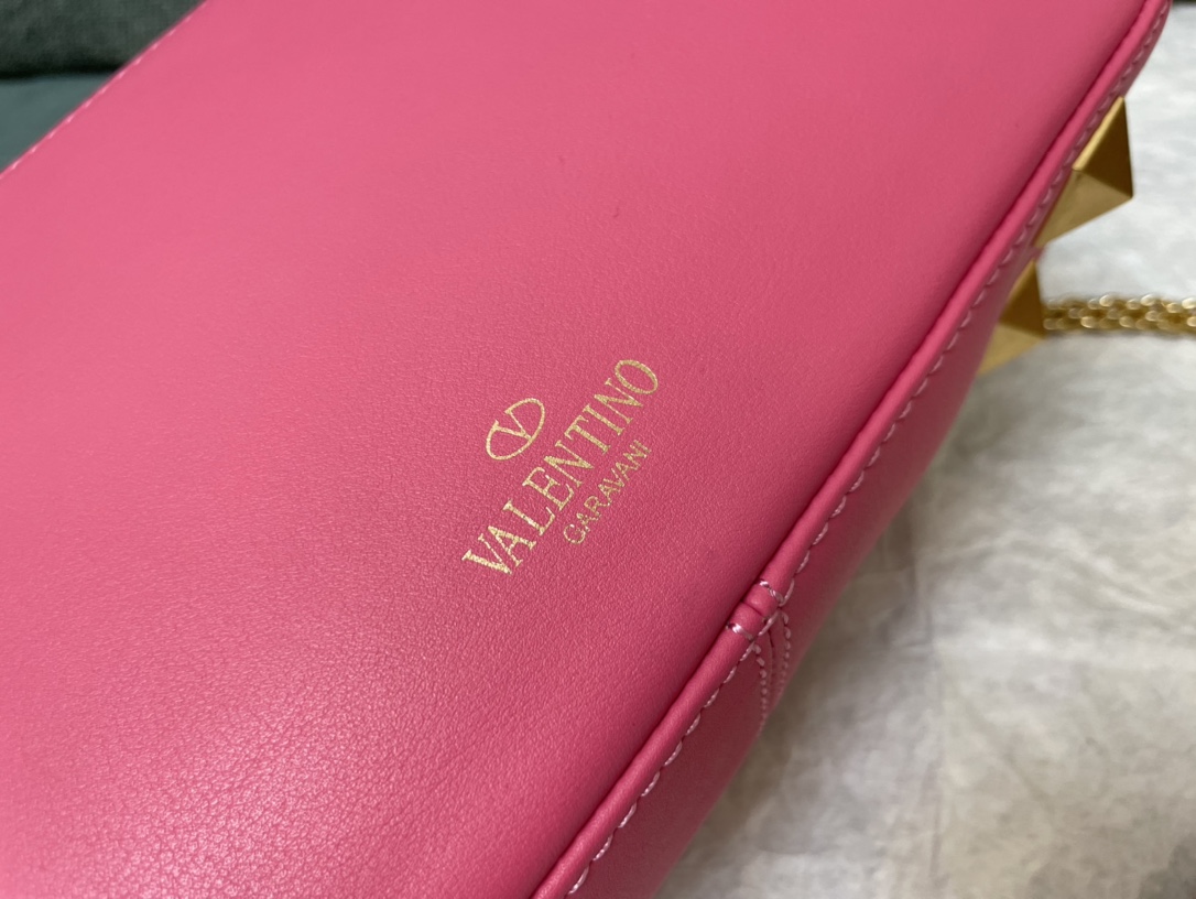 Valentino GaravaniStudSian-28*17*8CM