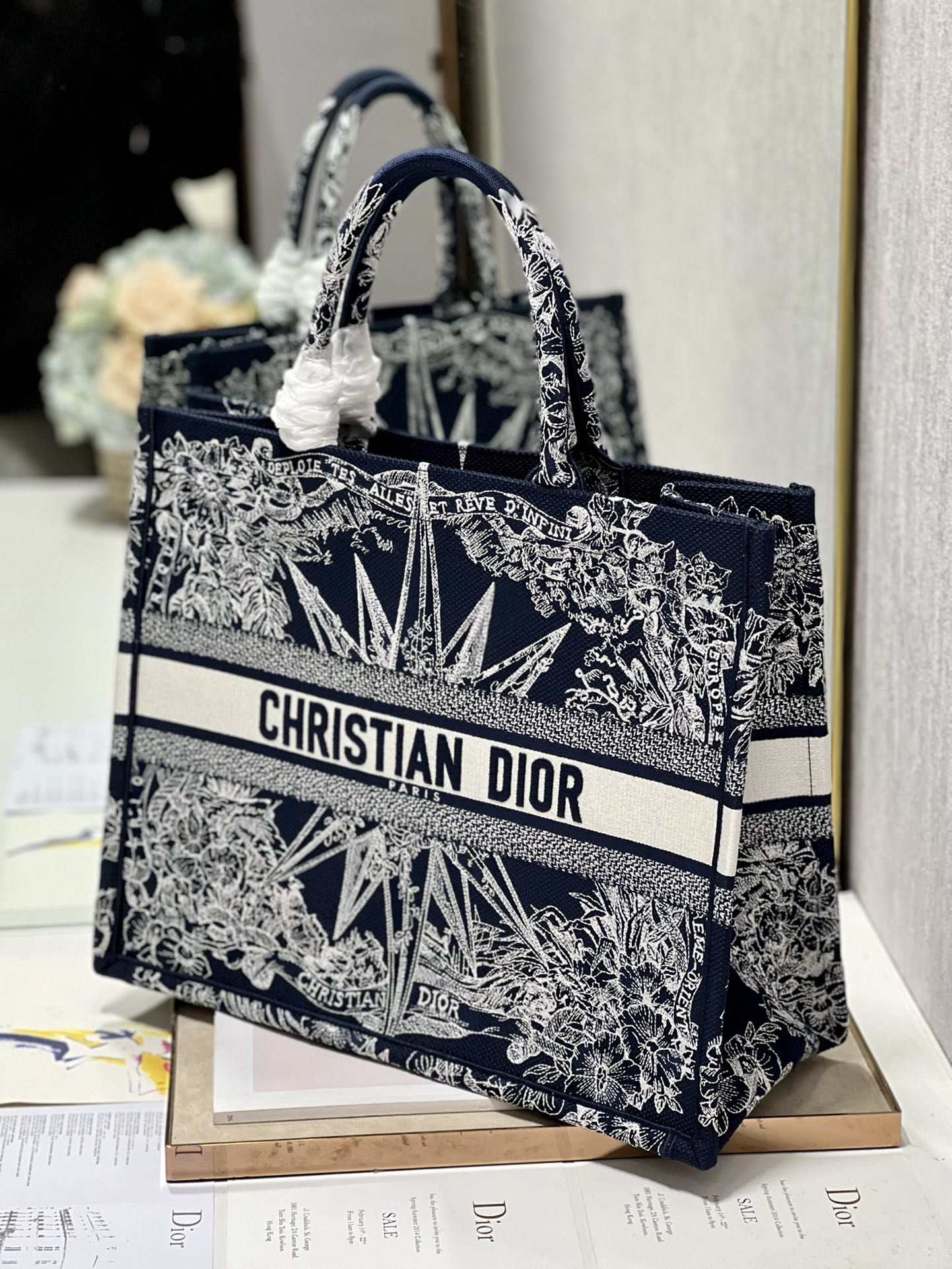 Diro Book Tote Bags-42*32*5CM
