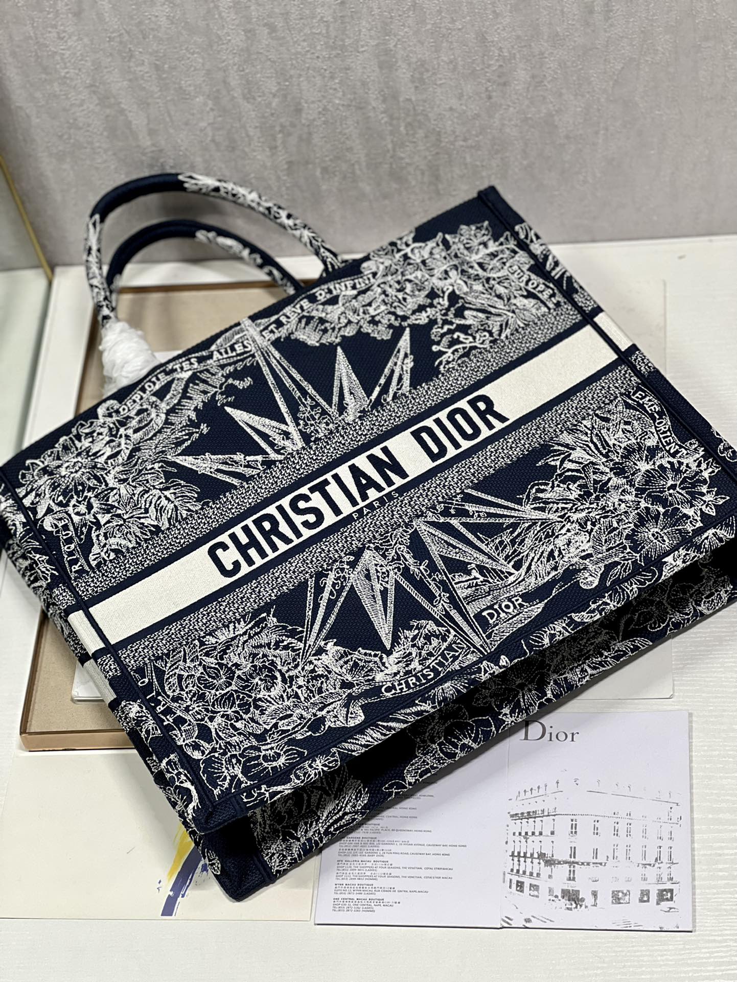 Diro Book Tote Bags-42*32*5CM