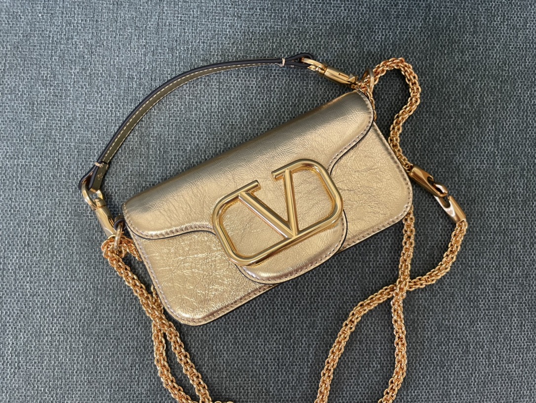 Valentino Garavani Mini Loc-20x 11x5CM