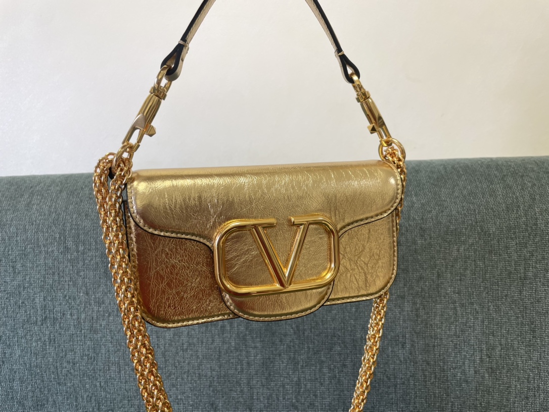 Valentino Garavani Mini Loc-20x 11x5CM