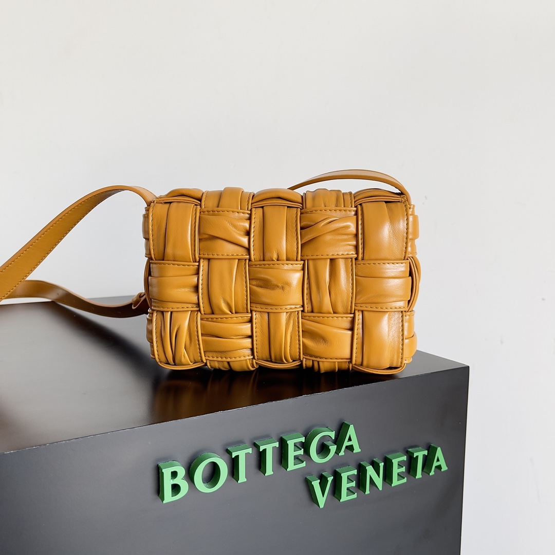 Bottega Veneta Cassette Bag-19*4*12CM Bottega Veneta Cassette Bag-19*4*12CM