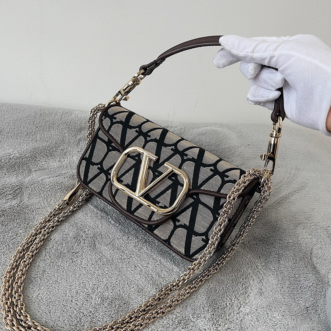 Valentino Garavani Mini Loc-20x 11x5CM