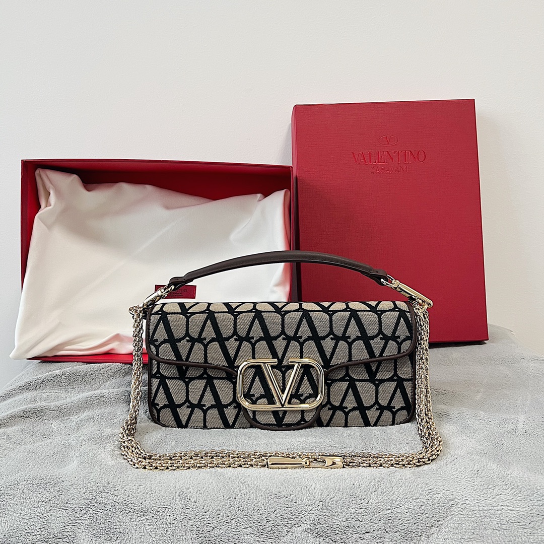 Valentino Garavani Loc-27*13*6CM