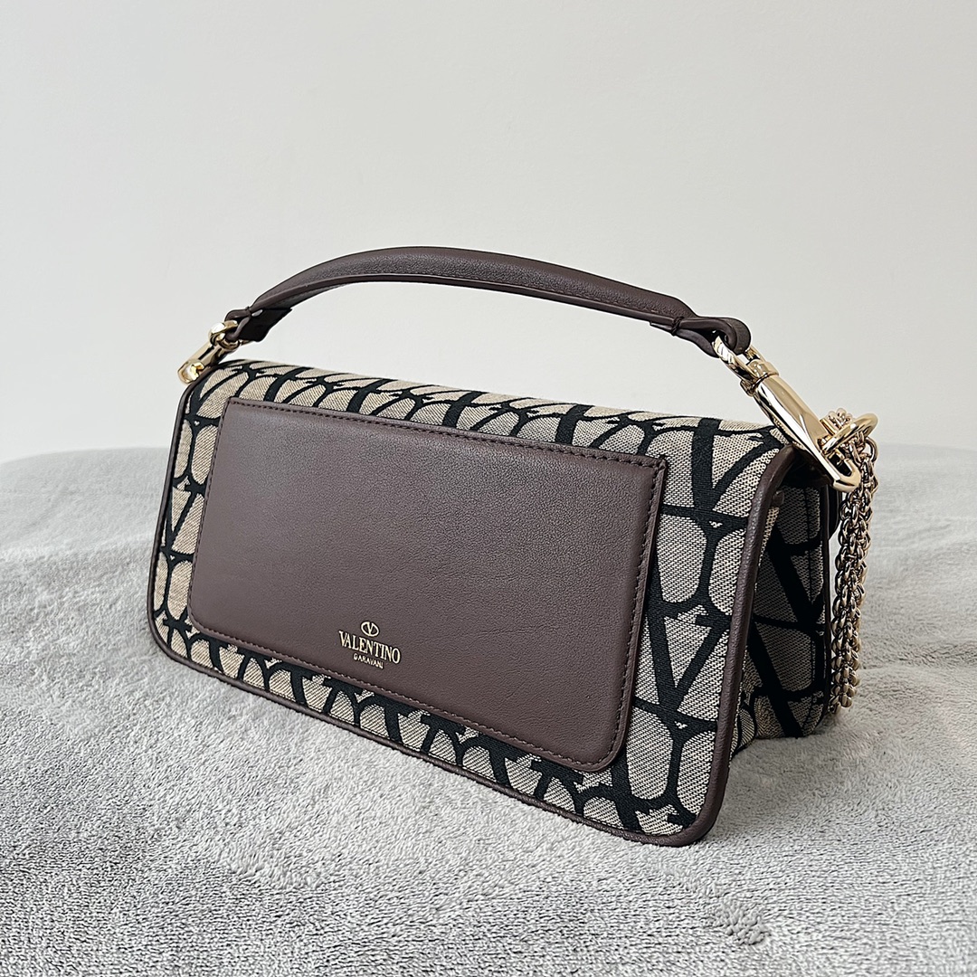 Valentino Garavani Loc-27*13*6CM