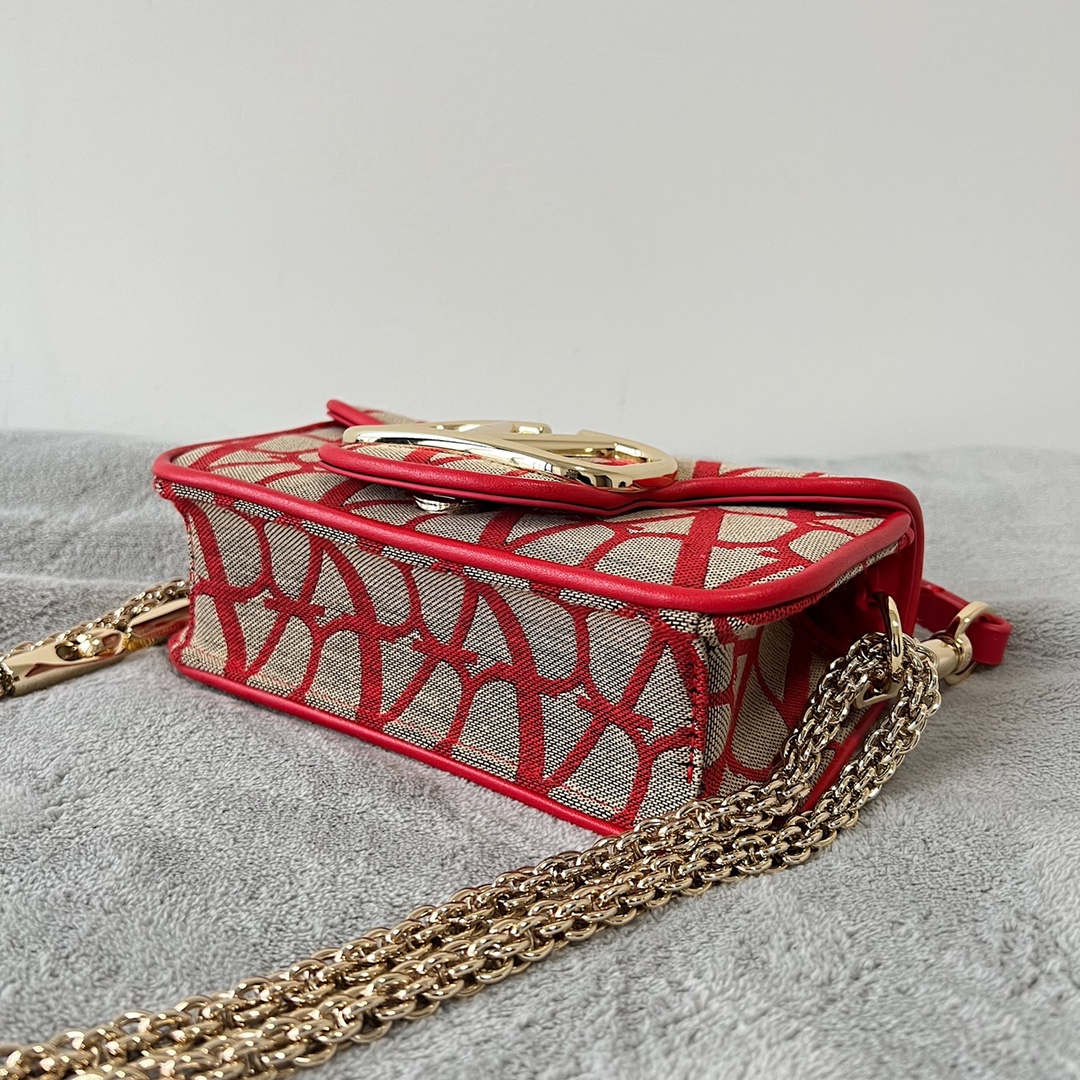Valentino Garavani Mini Loc-20x 11x5CM