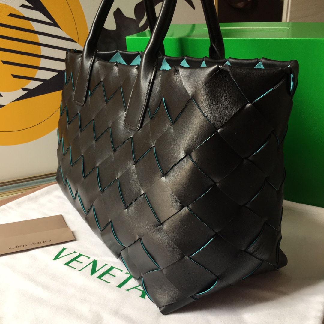 Bottega VenetaTote-41*26CM