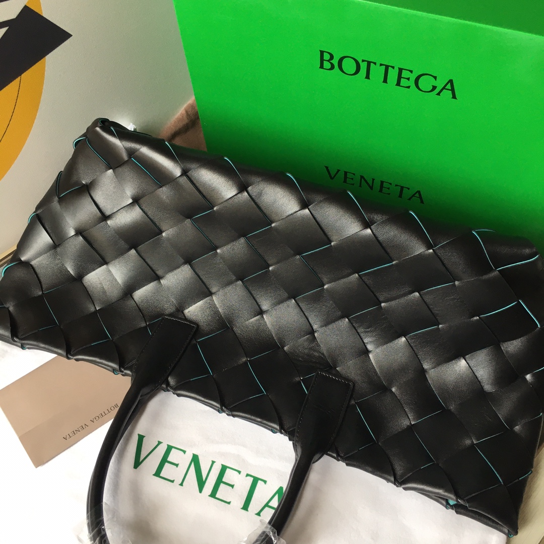 Bottega VenetaTote-41*26CM