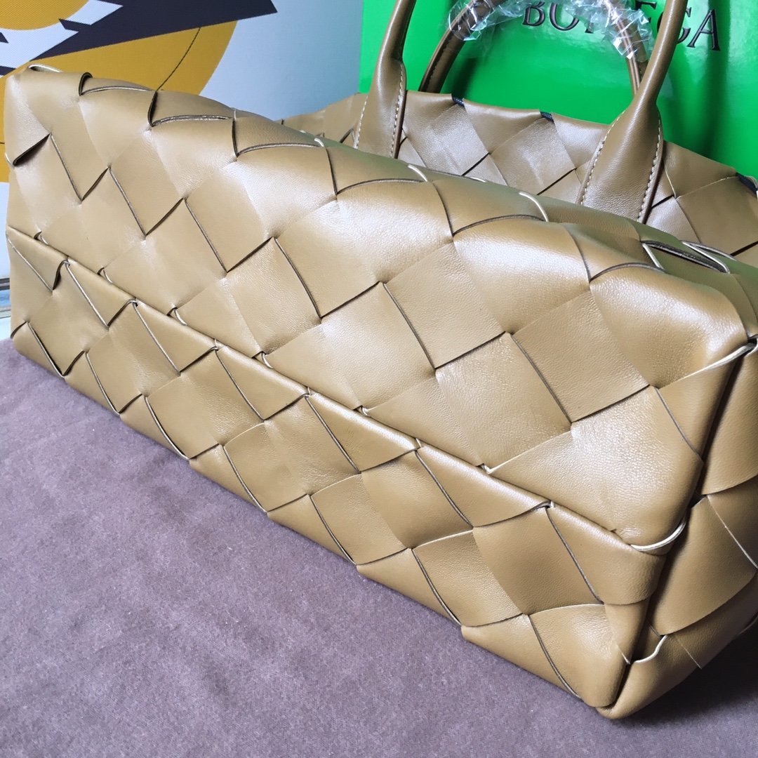 Bottega VenetaTote-41*26CM