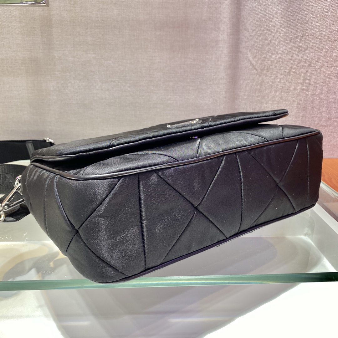 Prada Bag 1BD291-28*18*7.5CM Prada Bag 1BD291-28*18*7.5CM