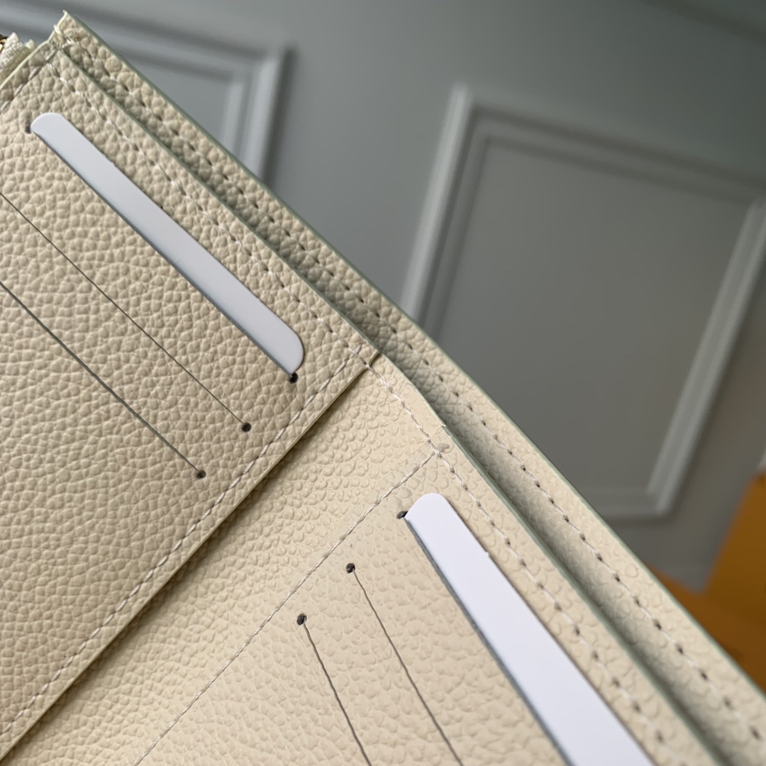Louis Vuitton Wallet M82062-12 x 9.5 x 1.5CM