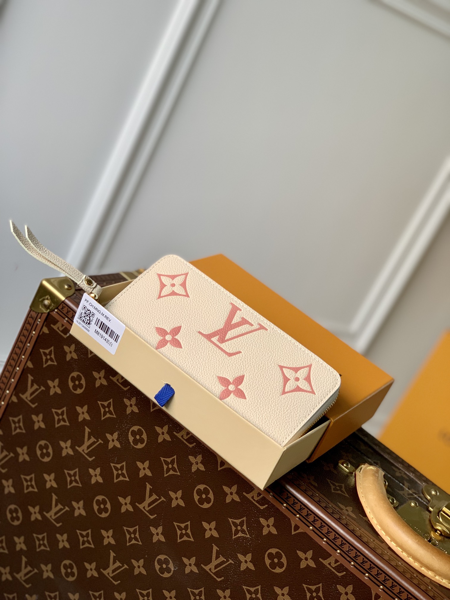 Louis Vuitton Zippy Wallet M81914-20*10CM
